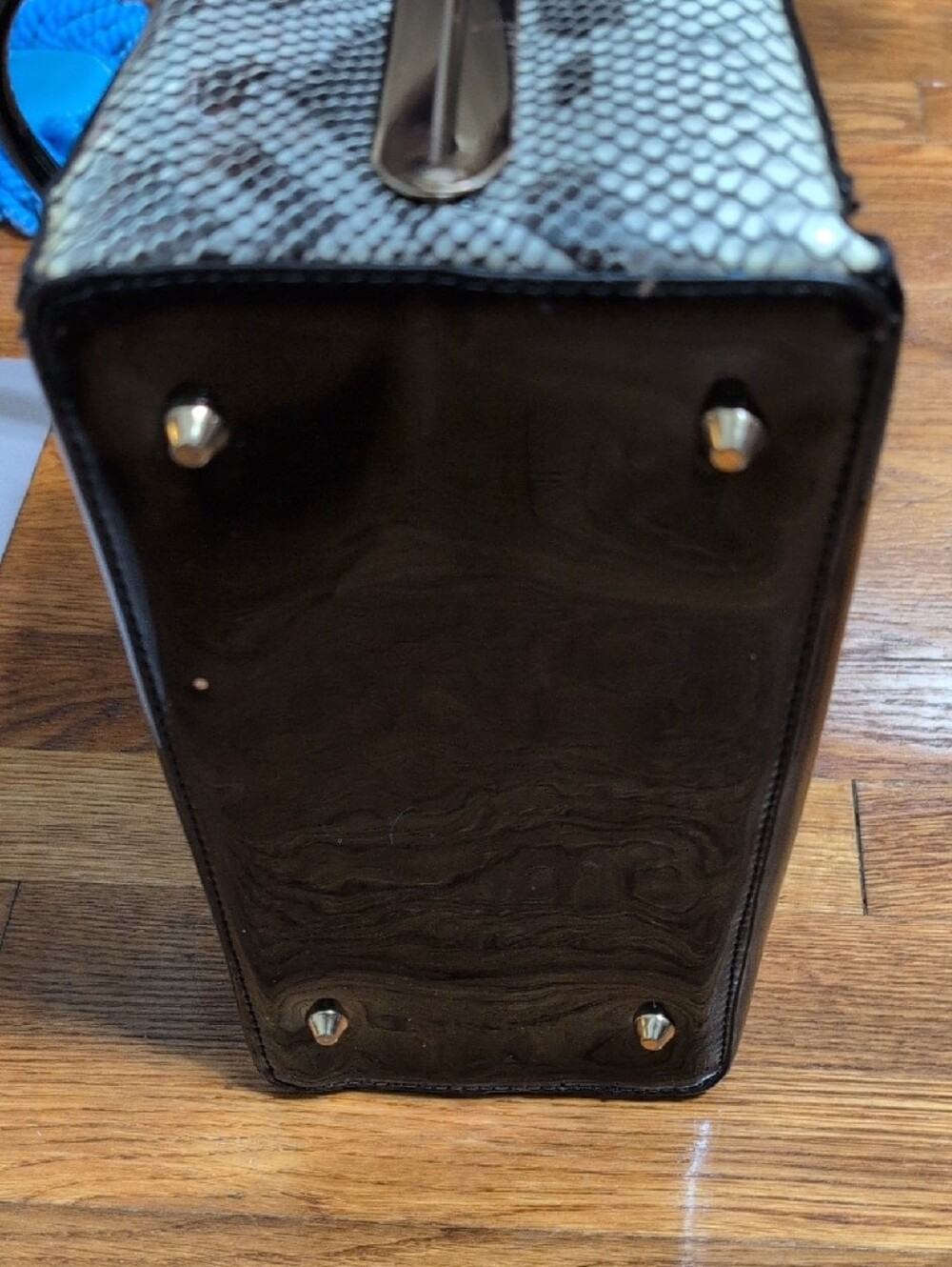 REDUCED AGAIN! UNIQUE Black/Beige Snake-Effect Top-Handle, Metal Frame GORGEOUS! - Picture 11 of 11